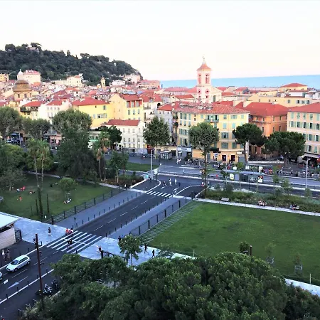Vieux - Place Rossetti Nice